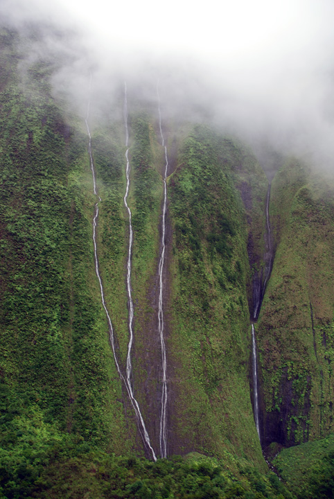 Waterfalls from Clouds, Kaua'i